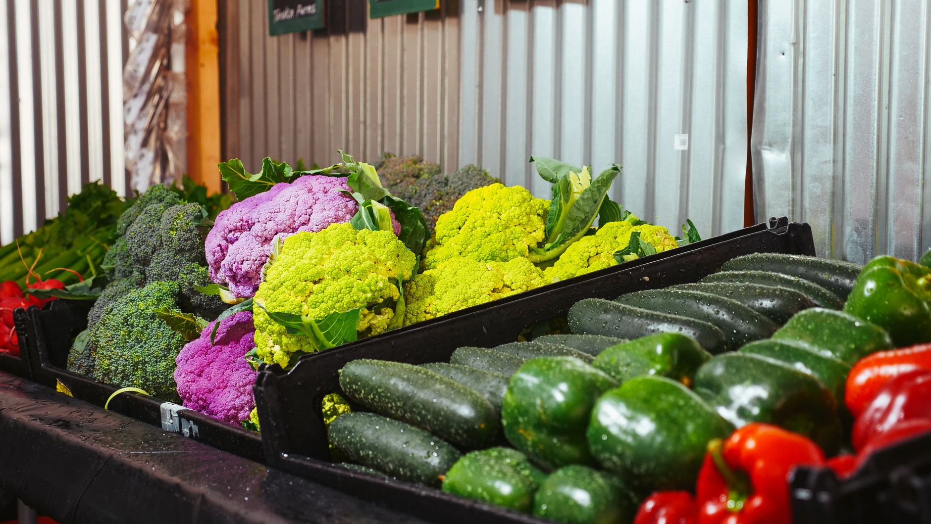 Best Markets in Brisbane: Farmers Markets and Weekend Stalls